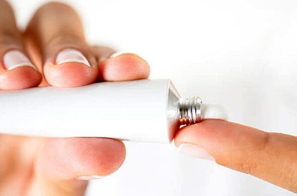 Unguento per il trattamento dell'osteocondrosi cervicale